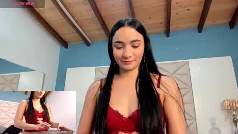 Snapshot of eli_duran chatting on 12-05-25, 12:03 Eli online show from 12-05-25, 12:03