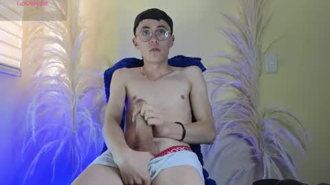 Elian online show from 01-23-25, 01:13