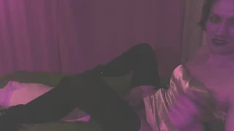 Snapshot of eliana_e chatting on 05-22-26, 09:20 Eliana online show from 05-22-26, 09:20