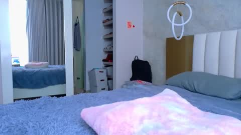 Eliana Bort online show from 04-01-26, 10:29