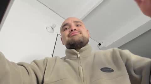 Elian online show from 11-28-25, 10:45