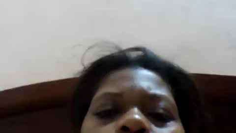 elianis598477 online show from 07-05-26, 12:56