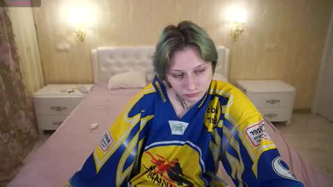 Luna online show from 02-03-26, 11:37