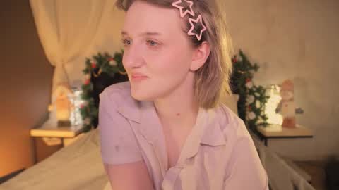 Ellie online show from 12-20-25, 05:36