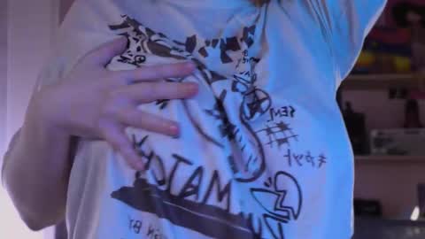 Ellie online show from 03-18-26, 05:21