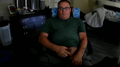 Snapshot of elierpons73 chatting on 06-01-26, 06:31 elierpons73 online show from 06-01-26, 06:31