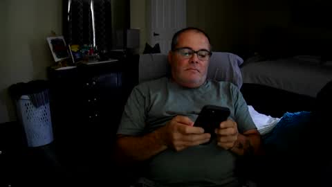 Snapshot of elierpons73 chatting on 08-04-26, 07:16 elierpons73 online show from 08-04-26, 07:16