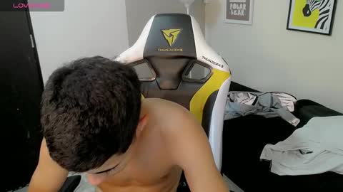 Snapshot of elii_797 chatting on 10-02-25, 05:09 bby-santy online show from 10-02-25, 05:09