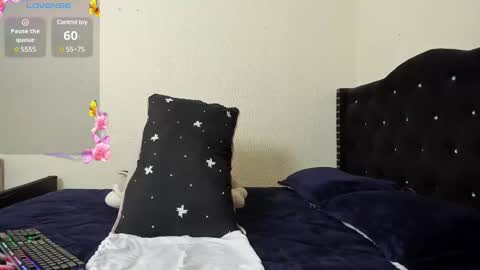 Snapshot of elii_sweet_ chatting on 01-25-25, 01:08 elii_sweet_ online show from 01-25-25, 01:08