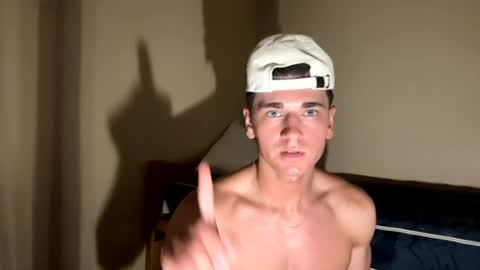 elijahkinky24 online show from 06-10-26, 12:44
