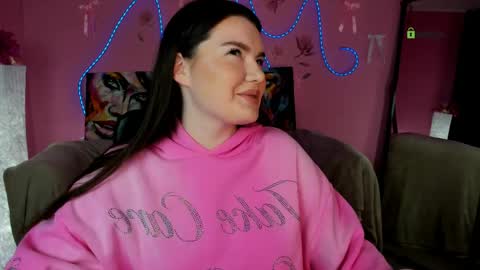 Elin online show from 05-11-26, 05:46