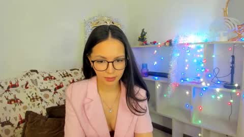 Snapshot of elina_syui chatting on 01-14-26, 06:13 CutieJune online show from 01-14-26, 06:13