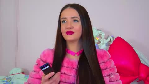 ElinaBellucci online show from 02-13-26, 06:09