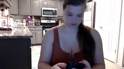 ElinaReign   online show from 06-06-26, 04:06