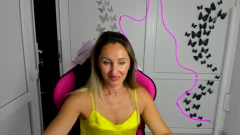 Milena online show from 07-23-26, 07:06