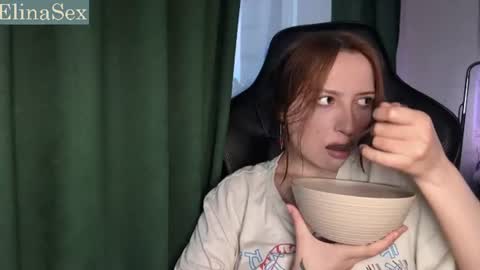 Snapshot of elinasexxx chatting on 07-08-26, 10:25 Elina online show from 07-08-26, 10:25
