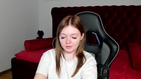 elinavale online show from 06-10-26, 05:34
