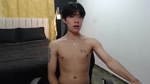 Snapshot of elio_collem chatting on 02-13-25, 08:38 ELIO online show from 02-13-25, 08:38