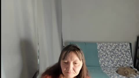 Elis online show from 11-24-25, 01:16