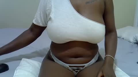lisathegoddess online show from 12-04-24, 05:27