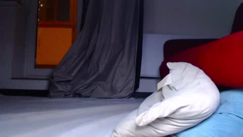 Tati online show from 12-17-24, 06:42