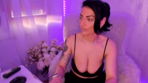 Maria online show from 04-21-26, 04:30