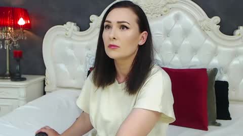 Krissy online show from 06-08-26, 11:32