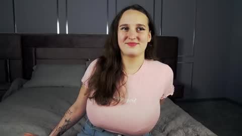 Snapshot of elisaminix_ chatting on 12-05-24, 01:17 Elison online show from 12-05-24, 01:17