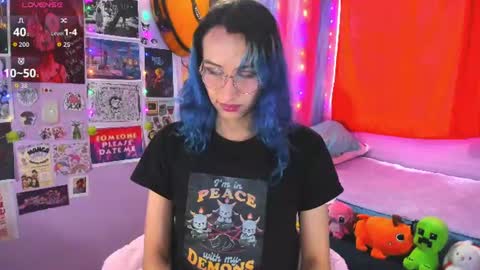 elisdarling online show from 07-21-26, 08:33