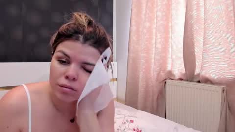 Elly online show from 03-20-26, 09:36