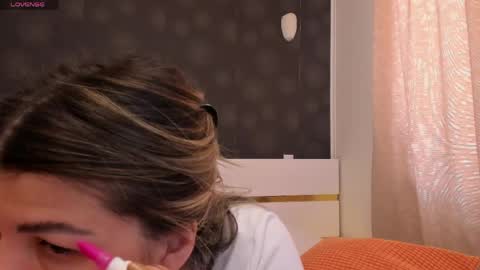 Elly online show from 04-25-26, 10:40