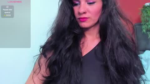 E L I S S A online show from 01-28-25, 02:21