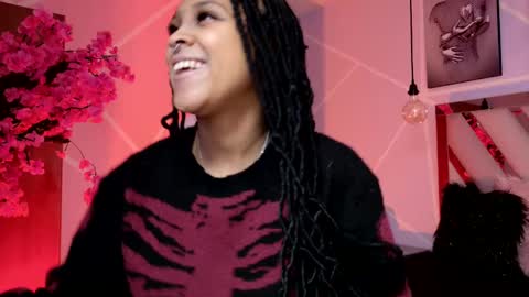 Snapshot of elit_noa chatting on 11-15-25, 07:32 elit noa online show from 11-15-25, 07:32