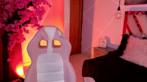 Snapshot of elit_noa chatting on 11-17-25, 07:30 elit noa online show from 11-17-25, 07:30