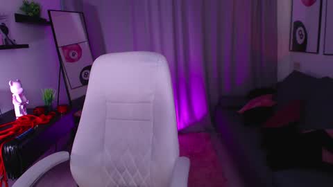 Ari online show from 02-27-26, 07:41