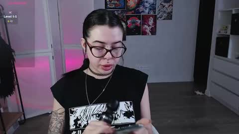 Ari online show from 01-20-25, 02:32