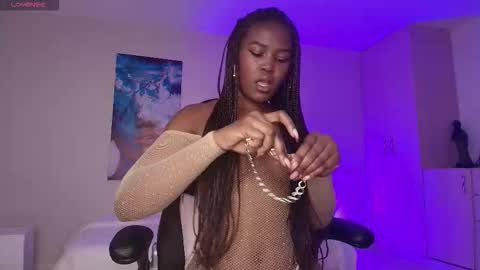 Snapshot of eliza_eup69 chatting on 10-18-25, 11:33 ELIZA online show from 10-18-25, 11:33