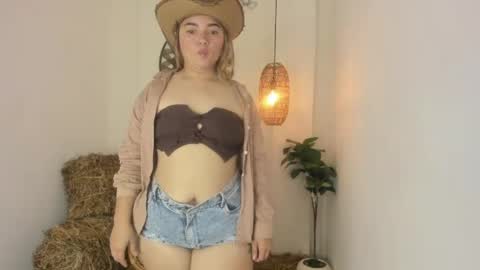 eliza_pryor online show from 06-06-26, 01:16