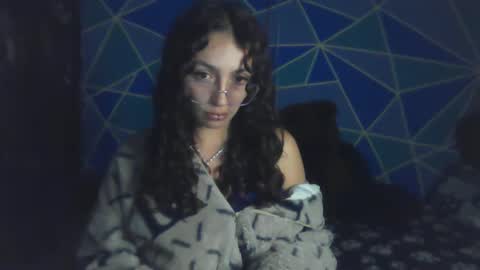 Snapshot of elizabeht_911 chatting on 02-26-25, 05:09 elizabeht_911 online show from 02-26-25, 05:09