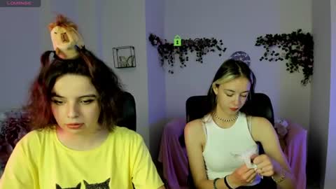 Your cute  online show from 07-04-26, 08:42