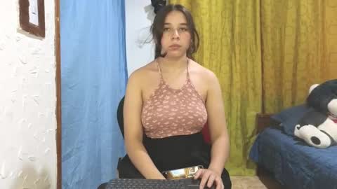 Snapshot of elizabeth_evanz chatting on 02-04-25, 12:51 elizabeth online show from 02-04-25, 12:51