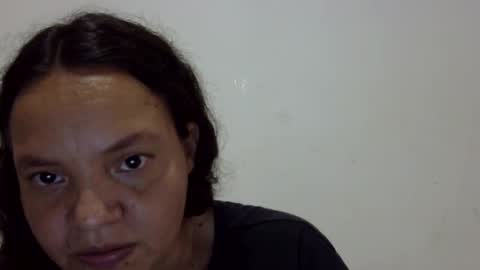 Elizabeth Martinez  online show from 02-11-25, 09:14