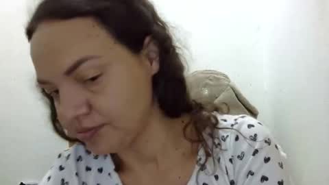 Elizabeth Martinez  online show from 11-30-25, 03:05