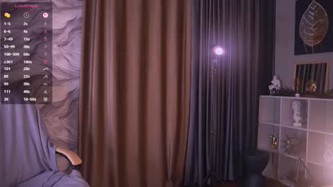 Lizzy online show from 02-03-26, 02:53