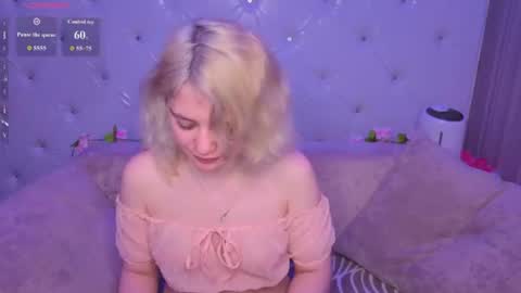 Snapshot of elizabeth_rready chatting on 06-11-26, 02:53 Elizabeth online show from 06-11-26, 02:53