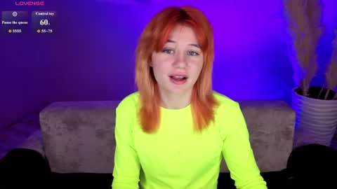 Snapshot of elizabeth_rready chatting on 06-19-26, 02:05 Elizabeth online show from 06-19-26, 02:05