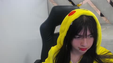 Elizabeth online show from 02-21-26, 03:07