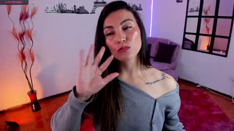 Elizabeth online show from 12-03-24, 04:39