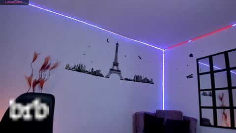 Elizabeth online show from 01-17-25, 09:06