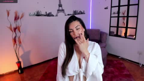 Elizabeth online show from 02-04-25, 09:41